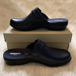 Clarks Leisa Carly Clog Mule